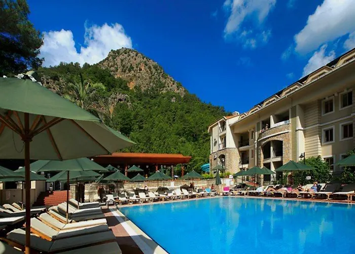 Julian Forest Hotell