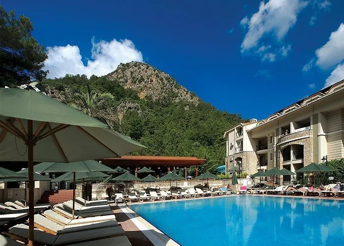 Julian Forest Hotell