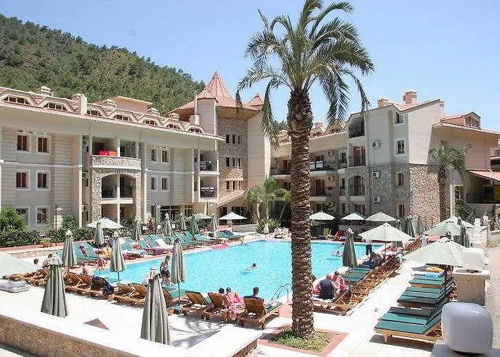 Julian Forest Hotell