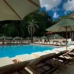 Hotel Julian Forest 4*