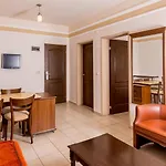 Hotel Julian Forest