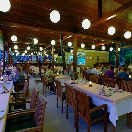 Julian Forest Otel