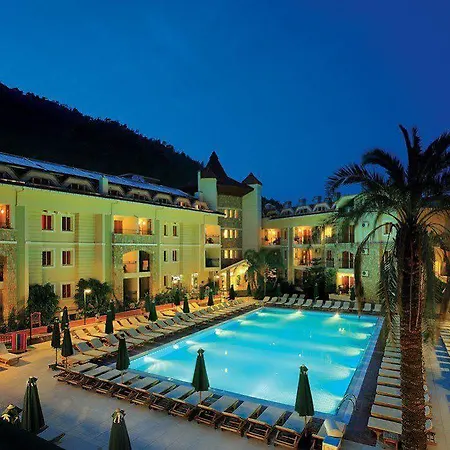 فندق Julian Forest 4*