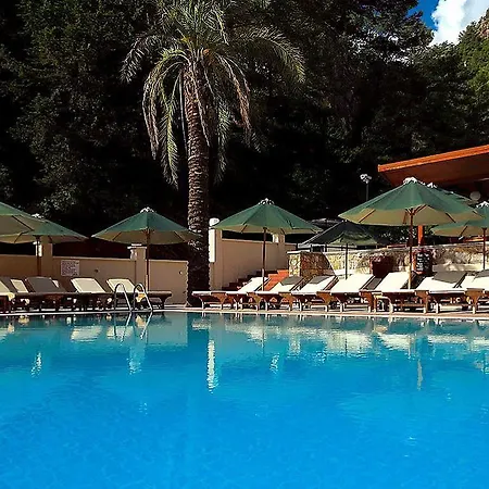 Julian Forest Hotell 4*